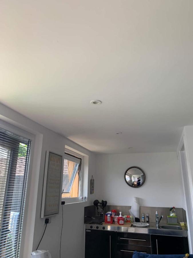 Holiday home Lindas Free Parking Air Con Provisions Included